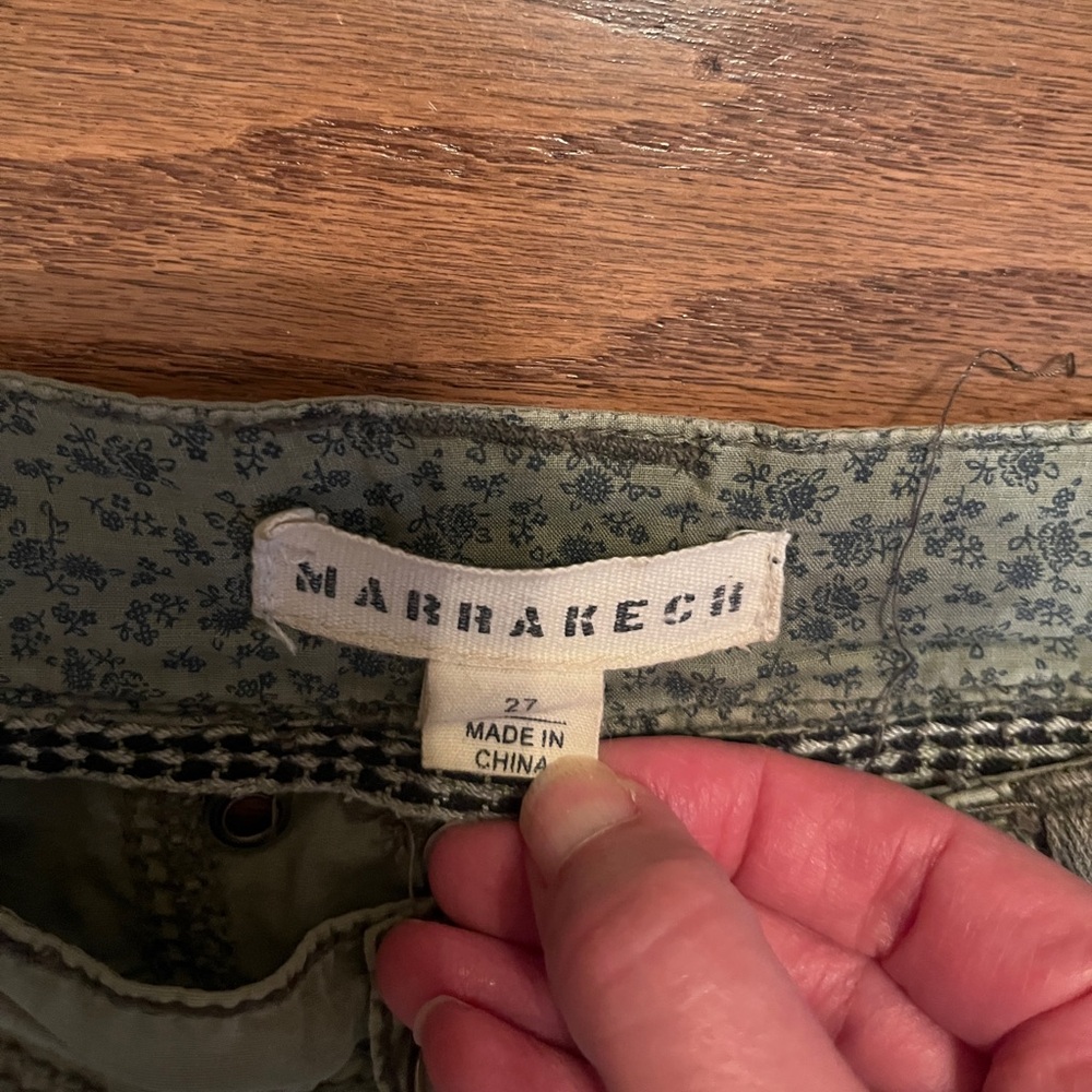 Marrakech Anthropology Womens green Cargo Bermuda Shorts size 27 - Picture 2 of 3